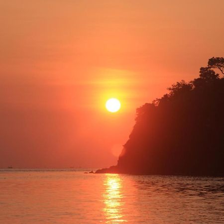 Coconut Beach Bungalows & Warung 2 艾湄湾 外观 照片