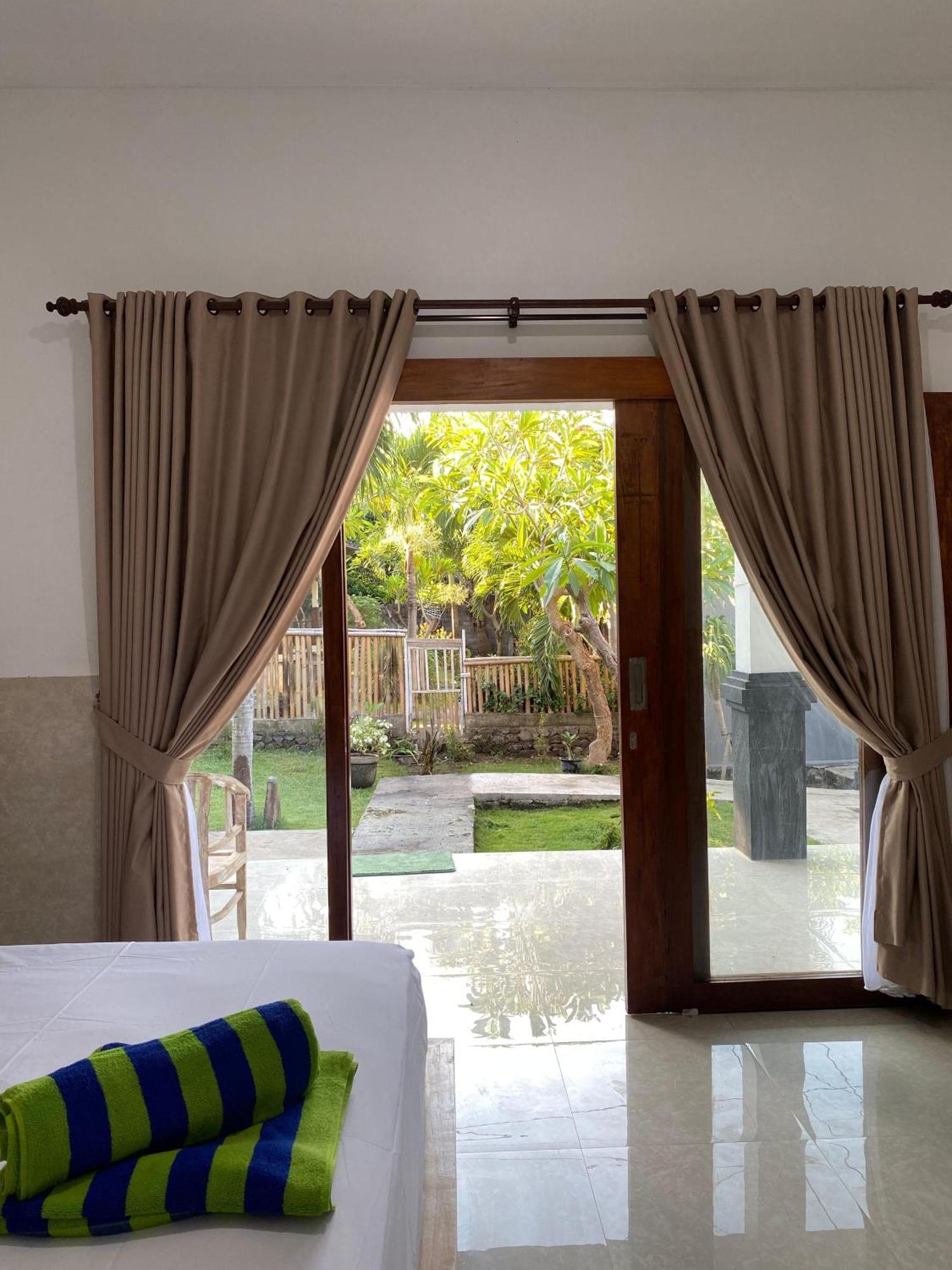 Coconut Beach Bungalows & Warung 2 艾湄湾 外观 照片